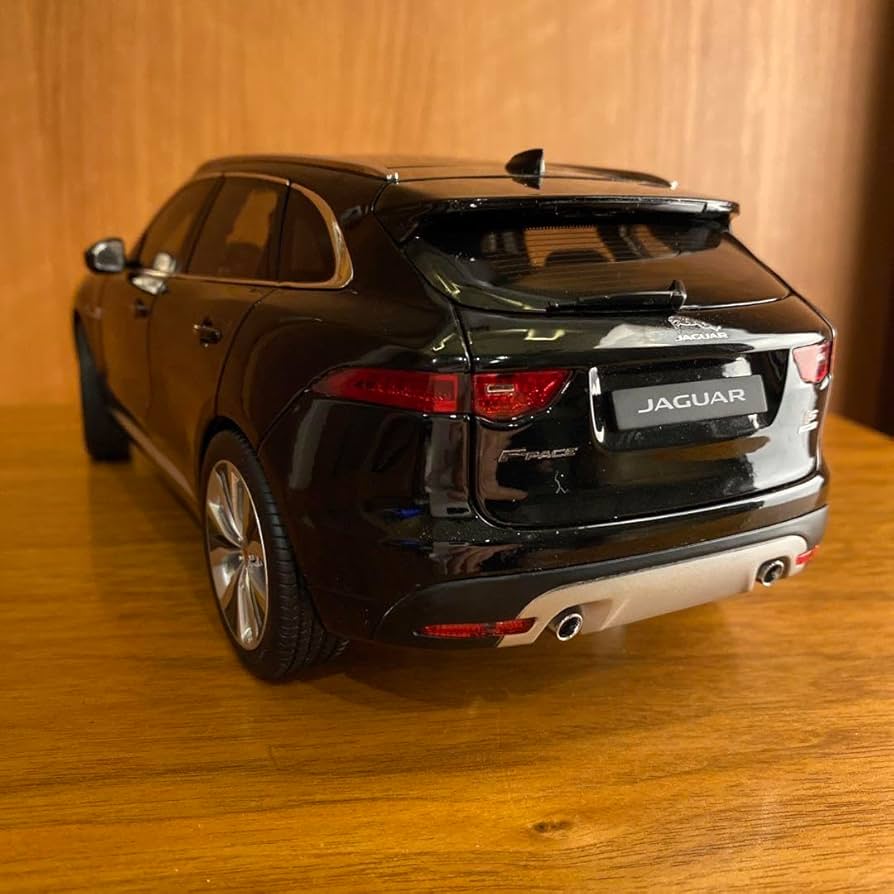 JAGUAR F-PACE アルティメットブラック 1/18ミニカー Y0966 1/18 TSM Jaguar F-Pace FPace (Black) Diecast Car Model (no